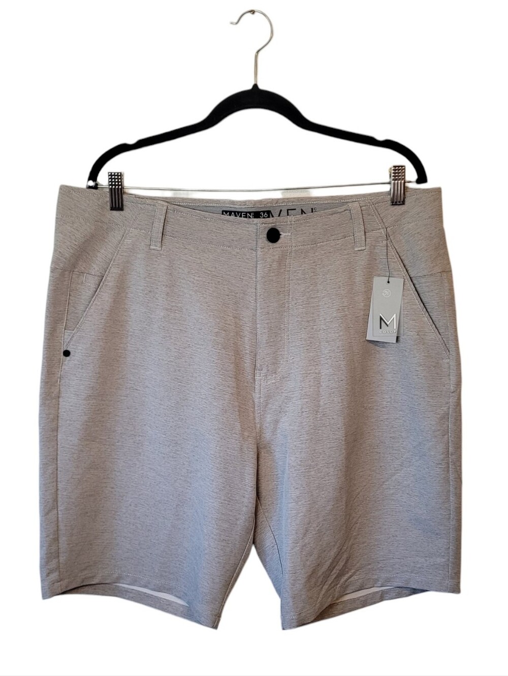 Maven Co-op Men's Light Gray Performance Shorts Size 36 NWT